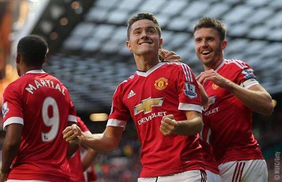 通过纪录片 通过纪录片